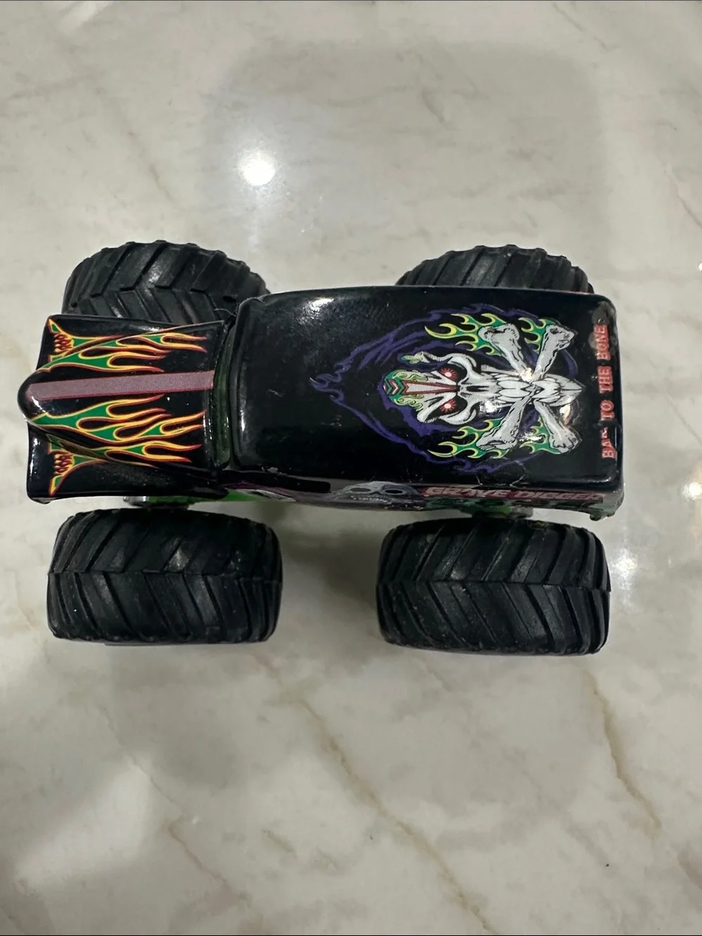 Hot‎ Wheels Monster Jam Truck  Grave Digger 1:64